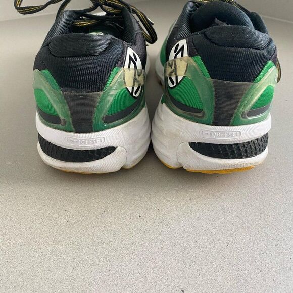 Saucony Special Edition Boston Triumph ISO 2 Green Running Shoes, Size 10.5 - Picture 4 of 11